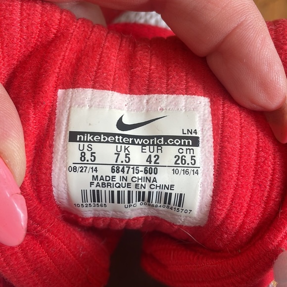 Nike Air Command Force University Red 684715-600 Size 8.5 - Picture 8 of 11